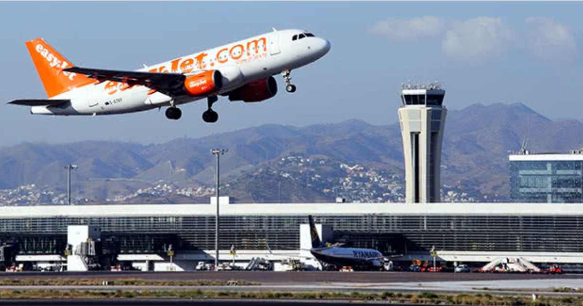 aeropuerto-malaga-vuelo-retrasado-cancelado-1